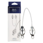 Klamerki na łańcuszku ozdobnym. Ozdoba erotyczna ciała. - obrazek 3