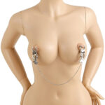 Klamerki na łańcuszku ozdobnym. Ozdoba erotyczna ciała. - obrazek 2